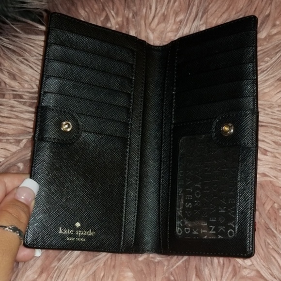 Kate Spade Wallet - Picture 2 of 5